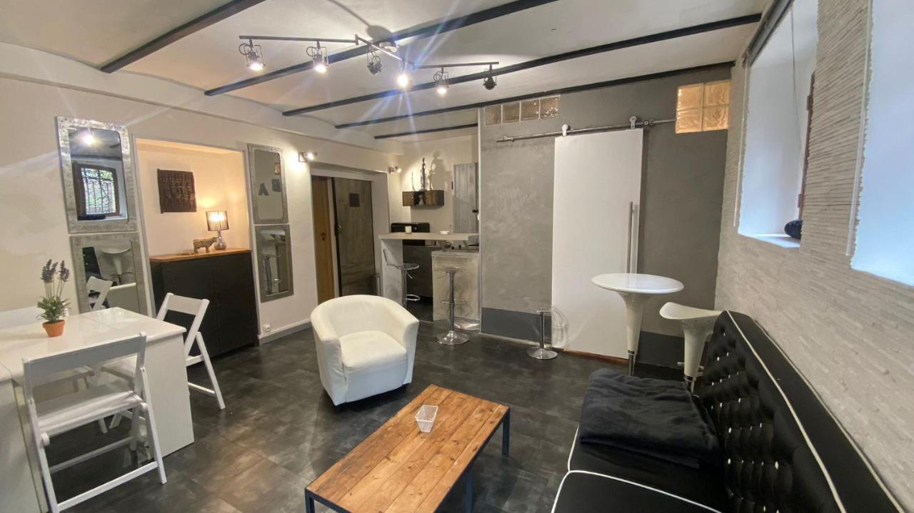 Appartement Sur Le Port, 105M Rez De Jardin Avec Parc Privatif Saint-Valery-en-Caux Exterior photo